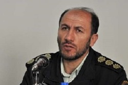 چادر، قلعه است يا زندان؟