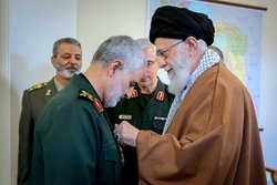 خشم اسرائیل از اعطای نشان «ذوالفقار» به سردار سلیمانی