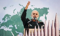 تهدیدکنندگان را از رویارویی با ملت ایران سرافکنده خواهیم کرد