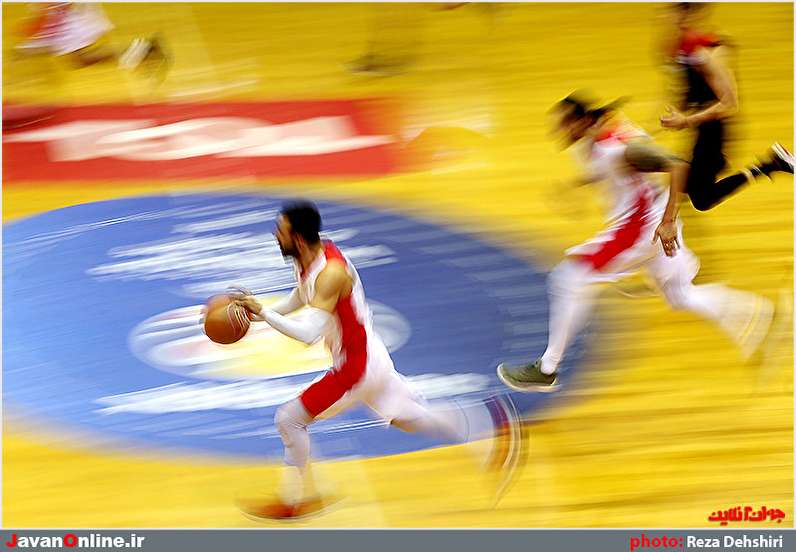 دیدار تیم‌های ملی بسکتبال ایران و ژاپن
