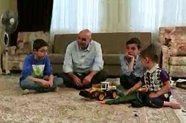 علی مشهدی مهمان خانه شهید مهدی نوروزی