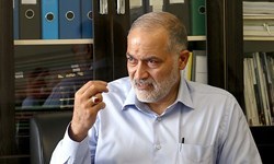 آخوندی با یک تماس از بیرون مجلس کارآمد شد!