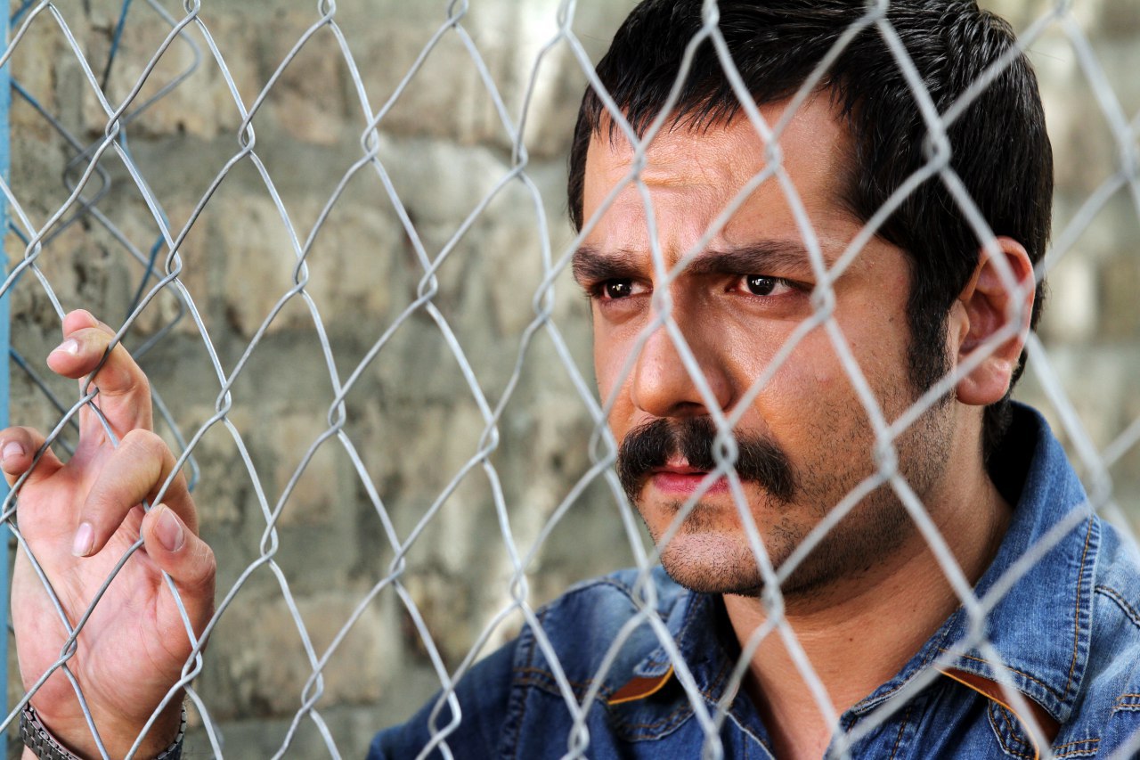 سریال «آشوب» «مینو» شد