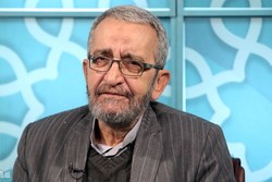 طرفداران پستانک و بستنی طلا منتقدان عزاداری سید الشهدا!