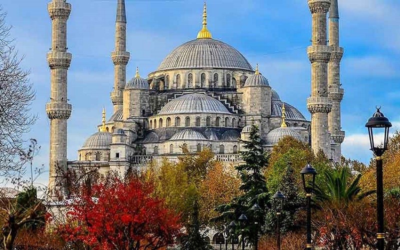 https://javanonline.ir/files/fa/news/1397/7/2/465924_257.jpg