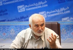 احمد توکلی: موافق FATF نیستم