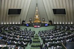 درخواست نمایندگان مجلس درباره بررسی مسائل اقتصادی