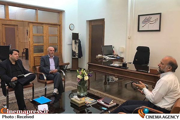 در نشست مسئولان جشنواره فیلم «مقاومت» با رئیس سازمان سینمایی چه گذشت؟