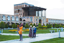 لاف در غریبی و شکار فرصت‌ها توسط تصویربرداران بیگانه!