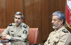 دیدار مسئولان برگزاری مسابقات تیروکمان نظامیان جهان با معاون هماهنگ کننده ارتش