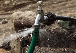 در هدر دادن آب، اول شدیم!