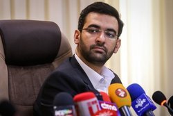 مذاکره پنهانی آذری جهرمی با مدیران تلگرام دردسرساز شد