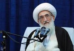 آل سعود نمی‌تواند هم خادم الحرمین و هم نوکر آمریکا و اسرائیل باشد