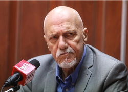 شهرداری اشتباه خود را پذیرفت، ولی هنوز اقدامی انجام نداده‌اند