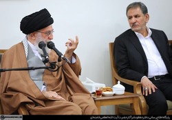 آیت الله خامنه‌ای: این حادثه باید یک درس عبرت باشد