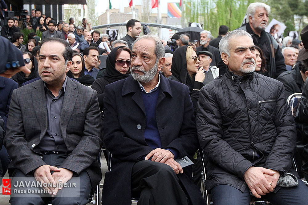 https://javanonline.ir/files/fa/news/1398/1/17/529966_951.jpg