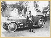 انگلیس دریافت که به فردی خشن، بی‌سواد و حرف‌شنو نیاز دارد