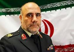 پاسداری به نشان و لباس نیست؛ همه ما پاسداریم