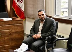 خبرنگارانی را که گزارش فساد دهند تشویق می‌کنیم