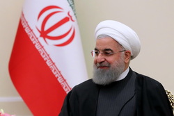 آمریکا ناگزیر است دست از فشار حداکثری علیه ایران بردارد