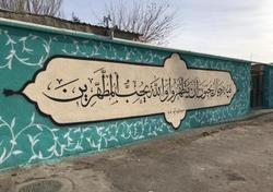 اتمام خطاطی و نقاشی دیواری های مسجد صادقیه