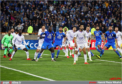 رئیس بحرینی AFC عقده‌گشایی می‌کند