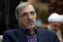 «مدال فتح» یاسر عرفات را برای شعر فلسطین گرفتم