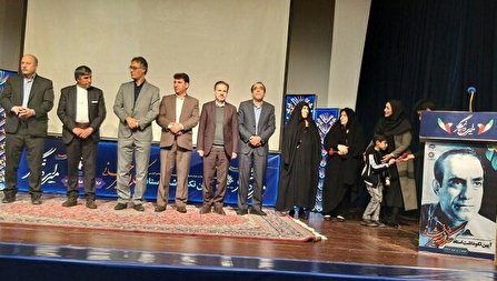 از خالق المان «مادر» در برنامه‌ی میراث ماندگارتجلیل شد
