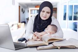 خود و خانواده را زیر پای کار له نکنید