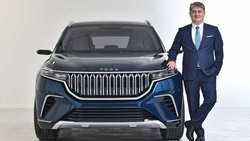 نخستین خودروی برقی تولید داخل ترکیه رونمایی شد+عکس