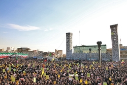 ماندگار و باشکوه، چون ۹ دی