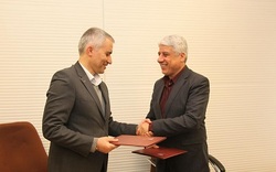 ذوب آهن اصفهان و دانشگاه اصفهان تفاهم نامه علمی ، پژوهشی و آموزشی امضا کردند