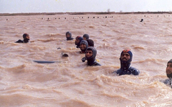 سیاهپوشان غواص غیرممکن را ممکن کردند