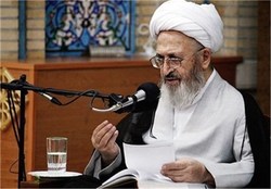 قدردانی آیت‌الله سبحانی از خدمات شبانه‌روزی پزشکان