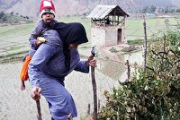 زنان سرپرست خانوار بازیچه بازی‌های سیاسی!