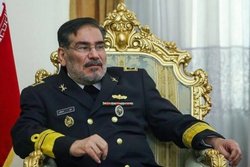 آمریکا ادعای انسان دوستی را با عمل به برجام ثابت کند