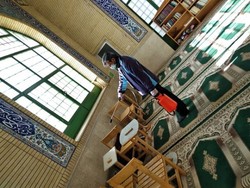 ۲۰ مسجد توسط «کانون فرهنگی هنری الهادی» در اردبیل ضدعفونی شد