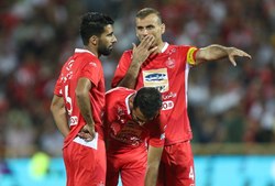 رکورد عجیب کاپیتان و یک بازیکن پر حاشیه پرسپولیس