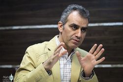 به خاطر محدودیت اعتبارات استعفا کردم