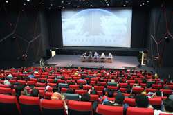 تعطیلی تمامی برنامه‌های هنری و سینمایی تا پایان هفته جاری