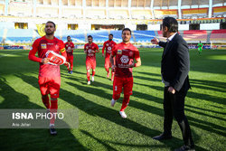 سپاهان حاضر به بازی با پرسپولیس نشد!