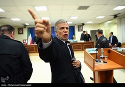 تبانی مدیر دولتی با متهم ۱۶ هزارمیلیاردی