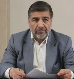 به وزوایی گفتم «مثل علی اصغر (ع) تیر به گلویت زده اند»