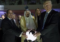 نشست نصفه ونیمه عربی به وقت تروریسم وهابی