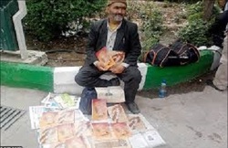 توزیع و فروش کتاب‌های چمدانی تخلف محسوب می‌شود