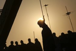 مناقشه زندگی با مرگ