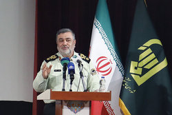 کشف حجاب در خودرو جرم است