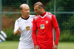 سیدجلال روی نیمکت پرسپولیس