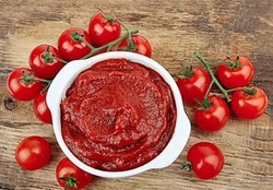 اختلاف ۴۰ درصدی قیمت رب سامانه ۱۲۴ با نرخ بازار