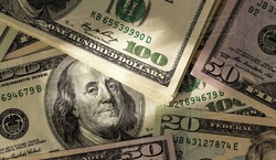 قیمت خرید دلار کاهش یافت
